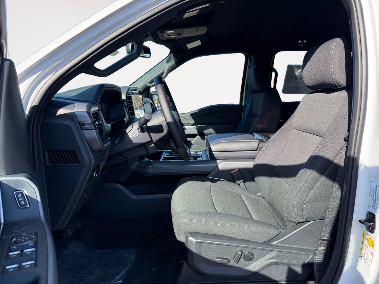 New 2025 Ford F150 XLT w/ Equipment Group 302A MID image 10