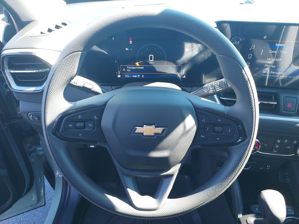 New 2026 Chevrolet TrailBlazer LS w/ LS Convenience Package AWD/4WD image 17