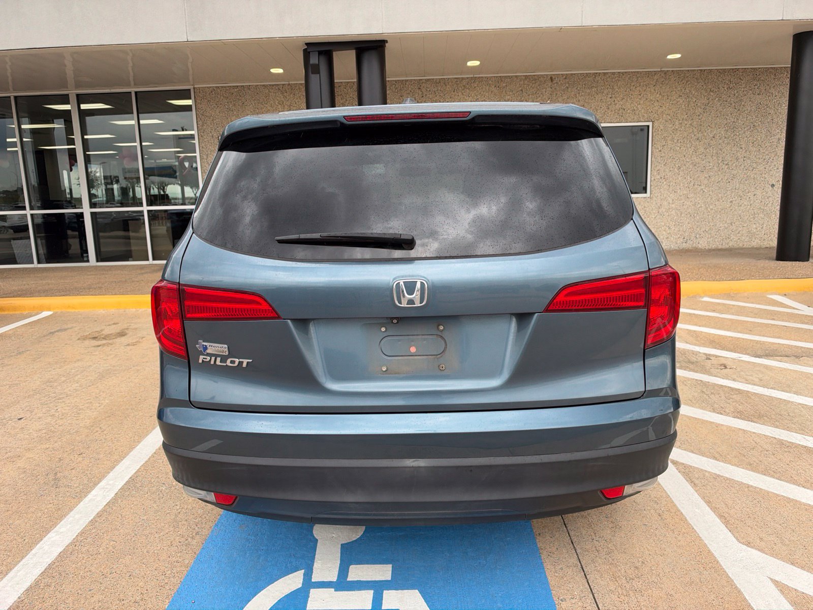 Used 2017 Honda Pilot EX-L image 6