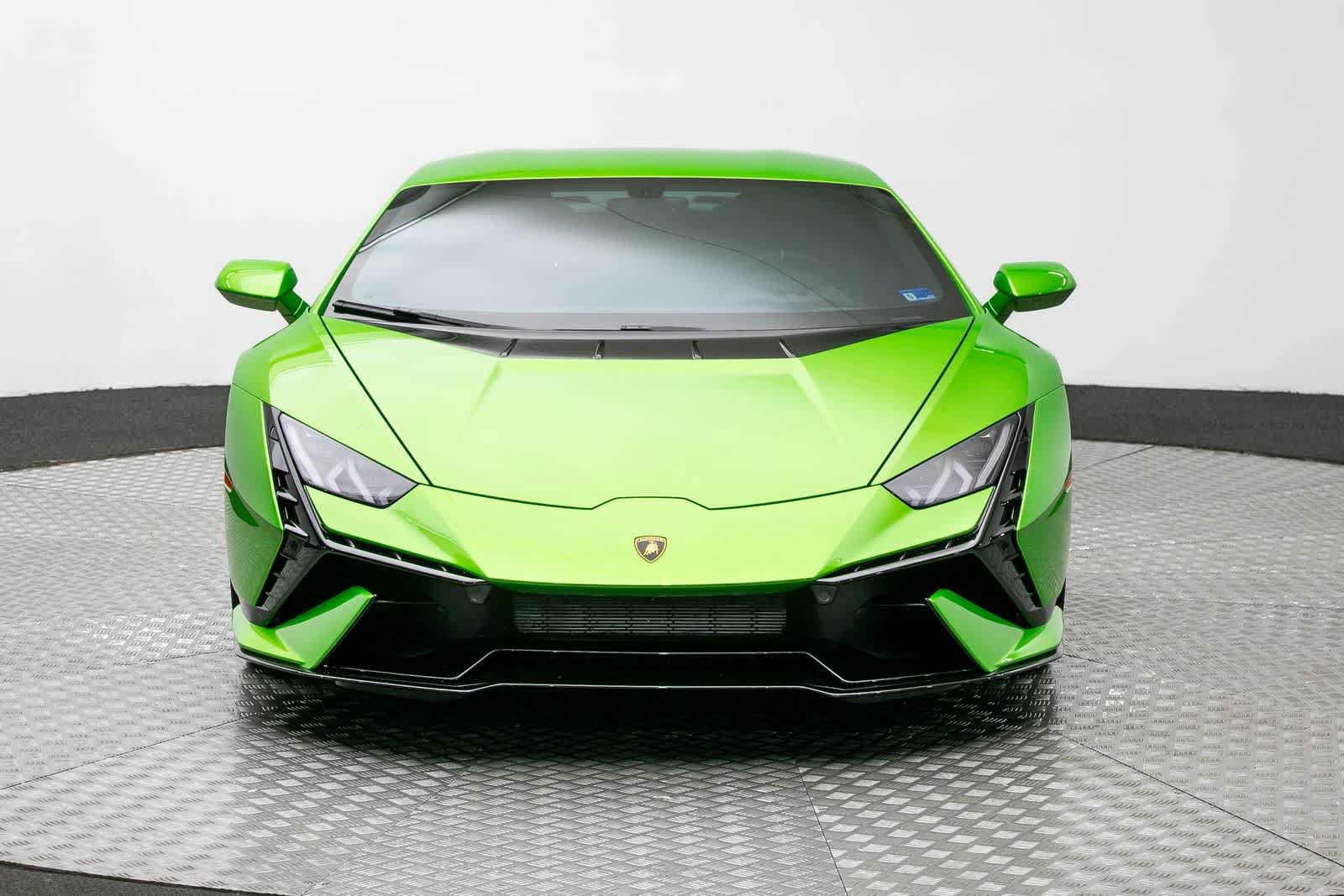 Used 2024 Lamborghini Huracan Tecnica RWD image 6