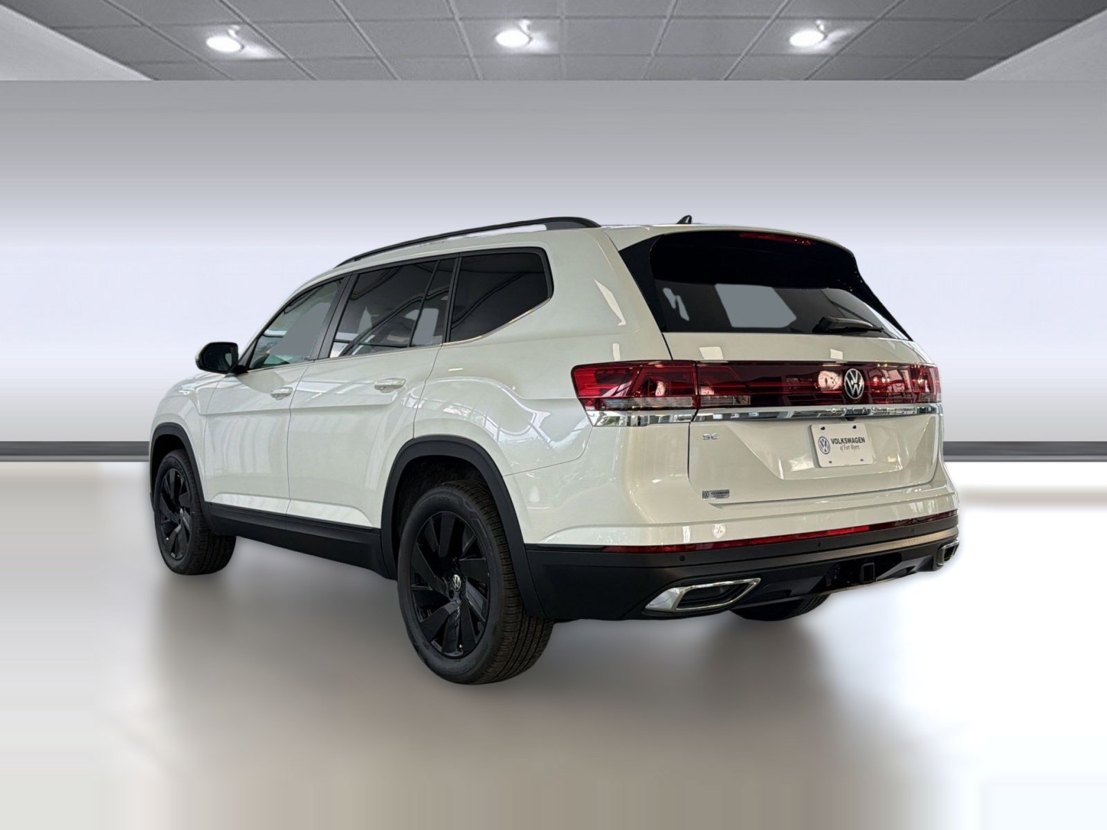 New 2026 Volkswagen Atlas SE FWD image 3