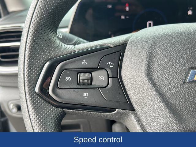 Used 2025 Chevrolet TrailBlazer LT AWD/4WD image 22