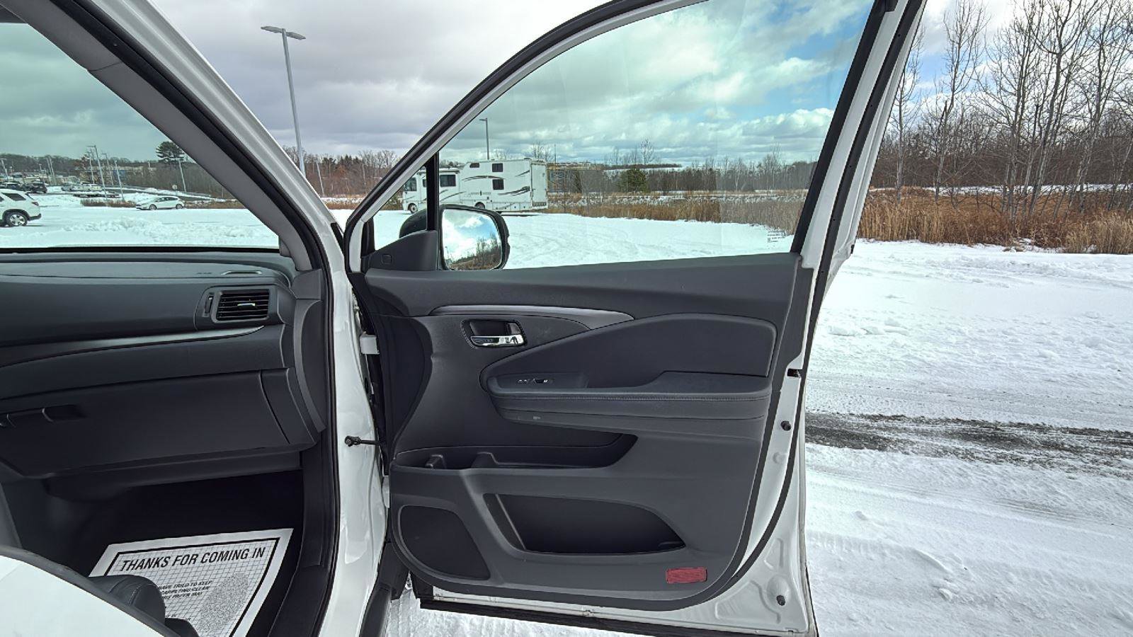 Used 2022 Honda Pilot Special Edition image 18