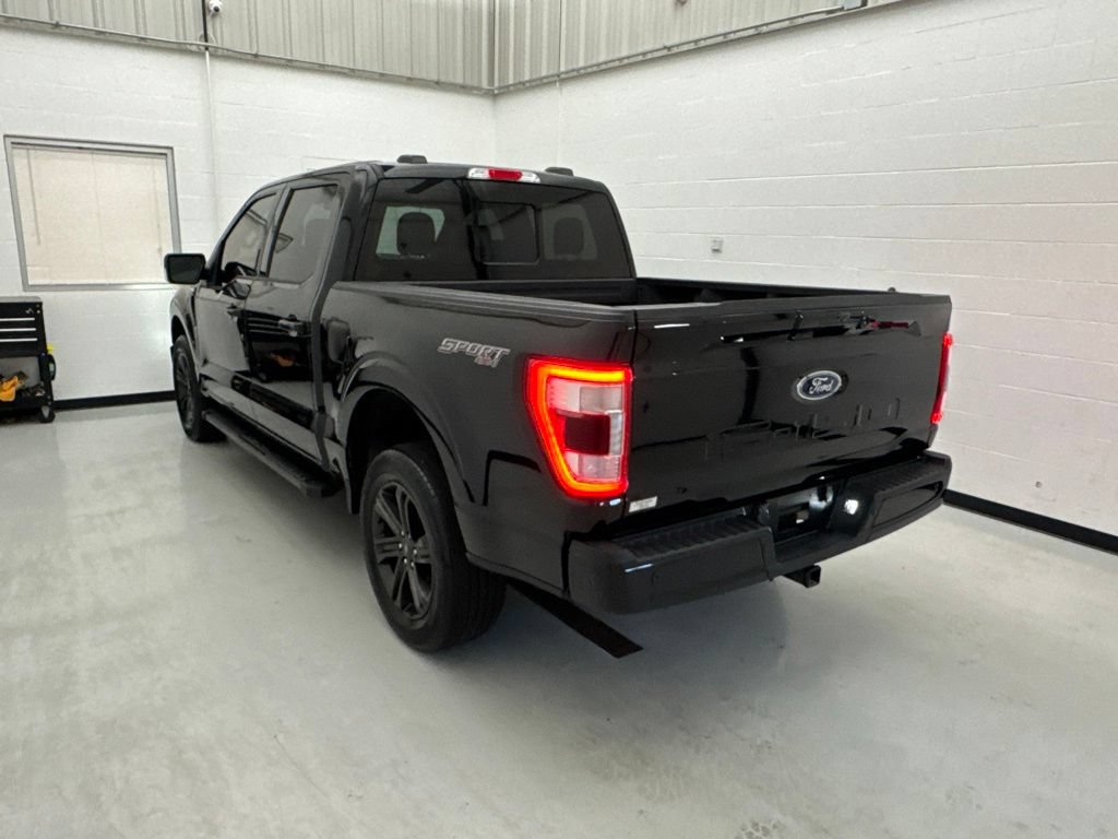 Used 2021 Ford F150 Lariat w/ Equipment Group 502A High AWD/4WD image 4