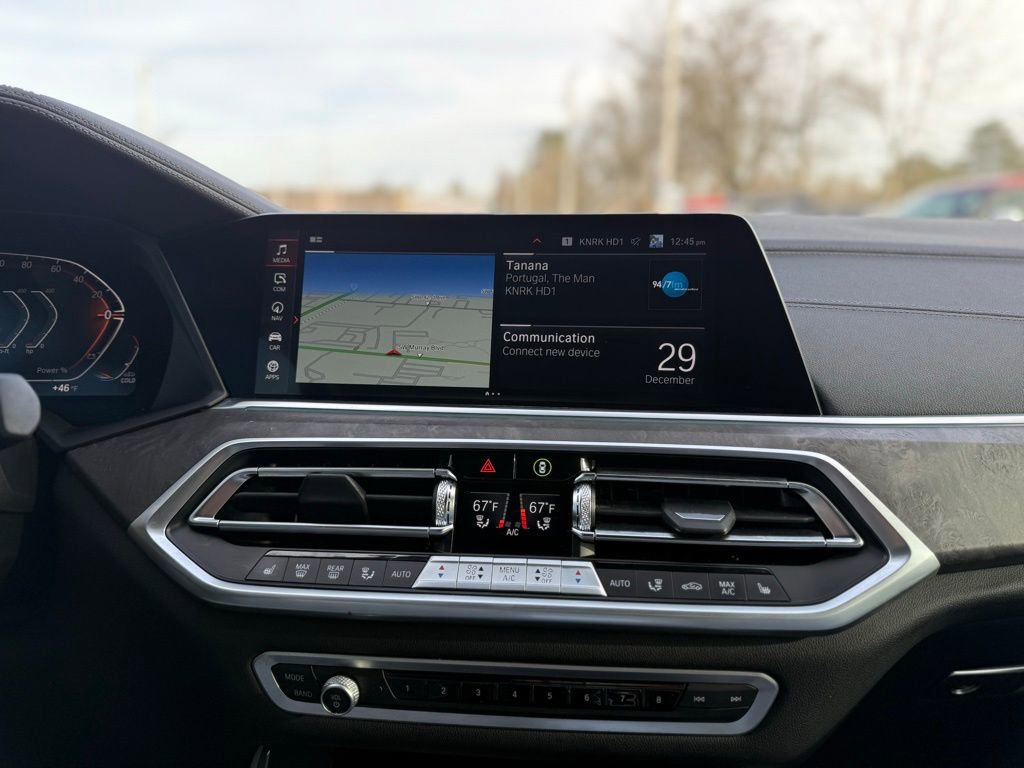 Used 2023 BMW X5 xDrive40i w/ M Sport Package image 54