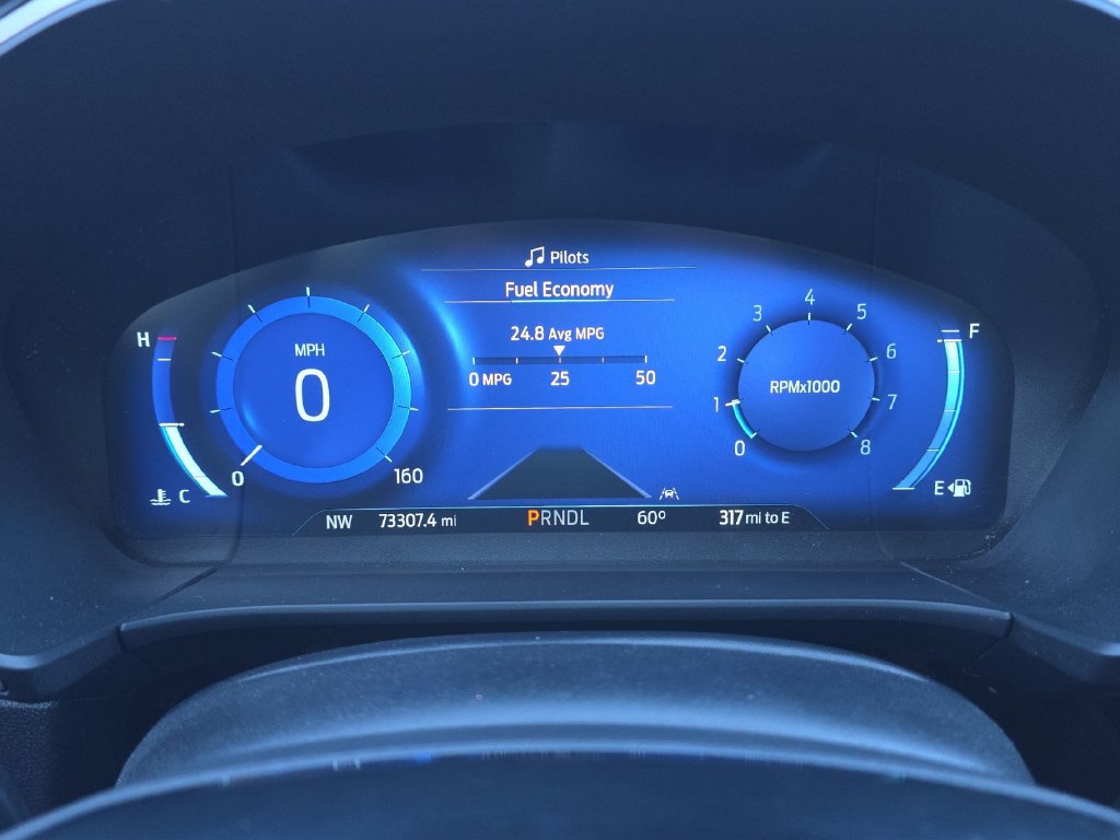 Used 2022 Ford Escape SEL w/ Technology Package AWD/4WD image 9