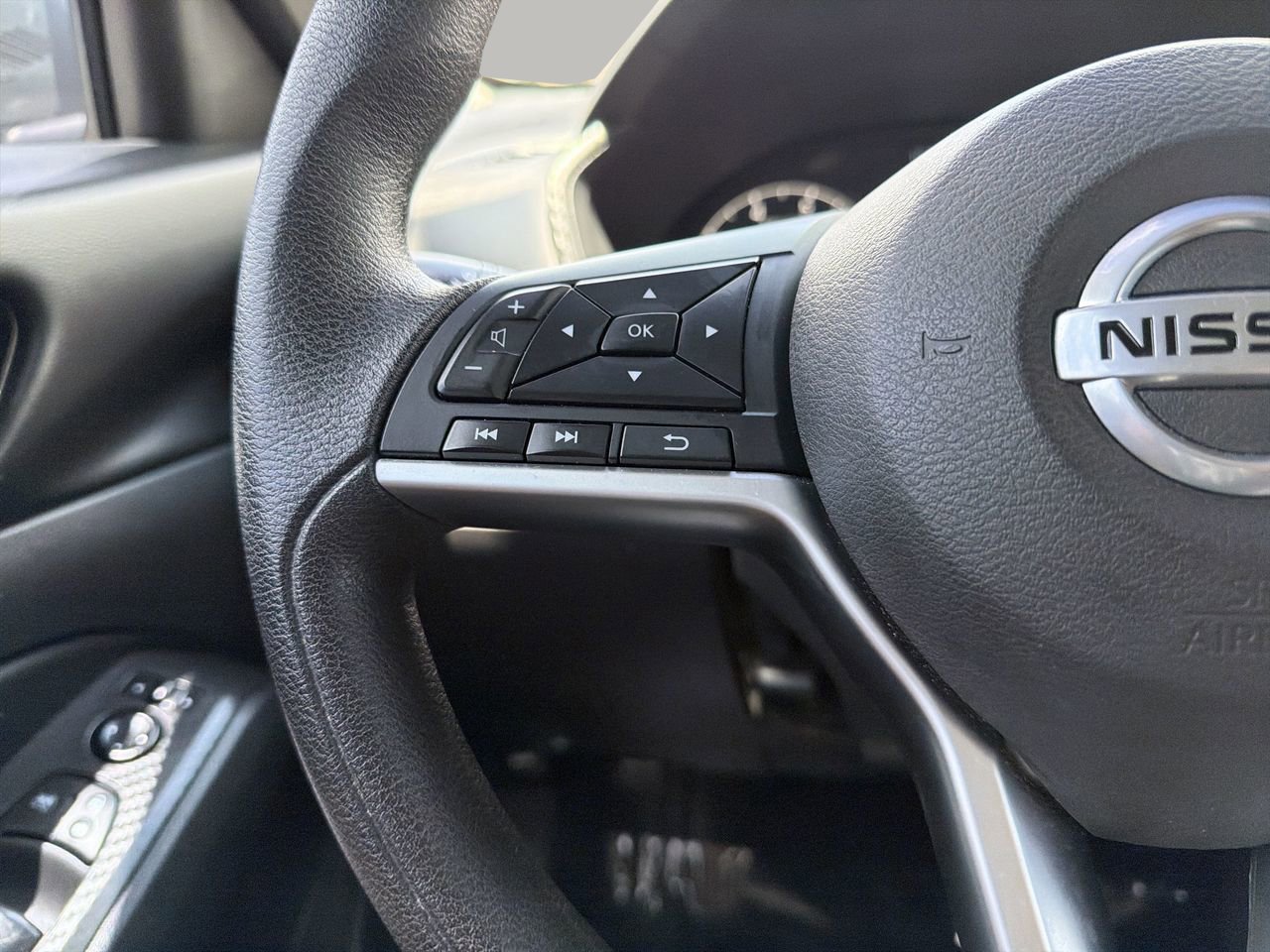 Used 2021 Nissan Altima 2.5 S FWD image 25