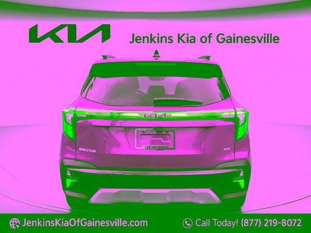 Used 2024 Kia Seltos SX w/ SX Sunroof Package AWD/4WD image 4