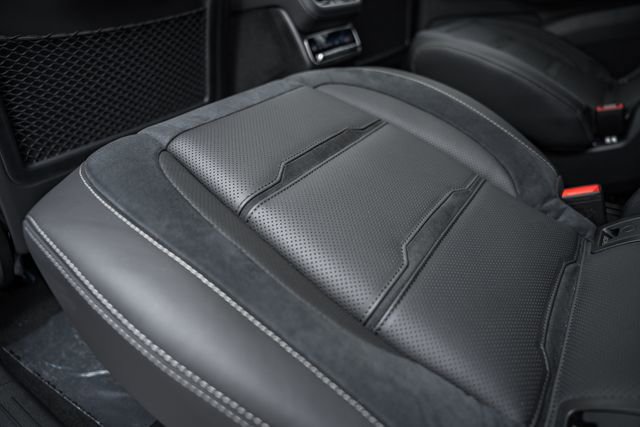 New 2026 Mercedes-Benz GLS 63 AMG 4MATIC image 36