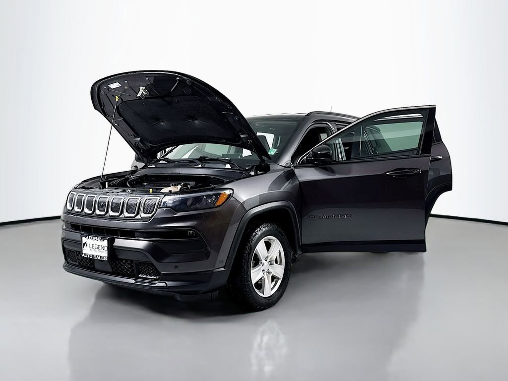 Used 2022 Jeep Compass Latitude w/ Convenience Group AWD/4WD image 13