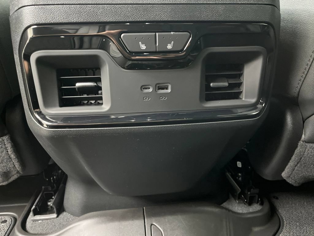 New 2026 GMC Sierra 1500 AT4 w/ AT4 Premium Package AWD/4WD image 23