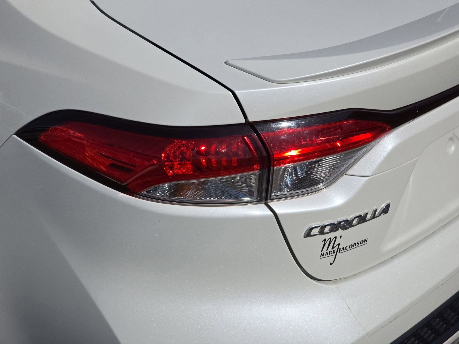 Used 2020 Toyota Corolla SE image 39