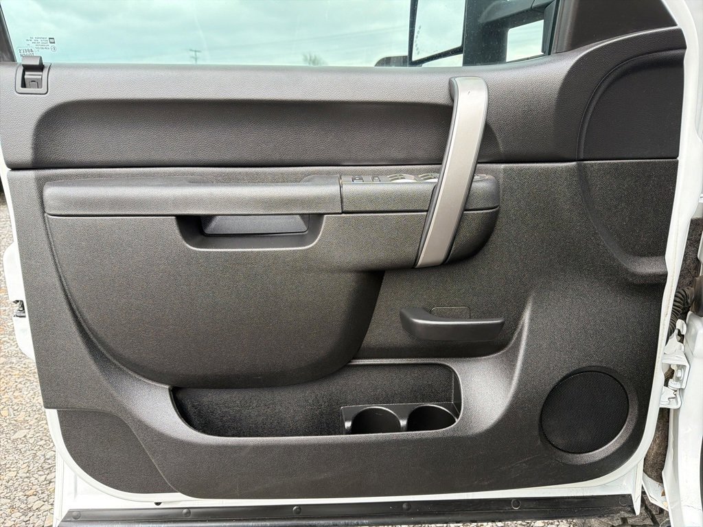 Used 2014 Chevrolet Silverado 2500 LT w/ Texas Edition image 30