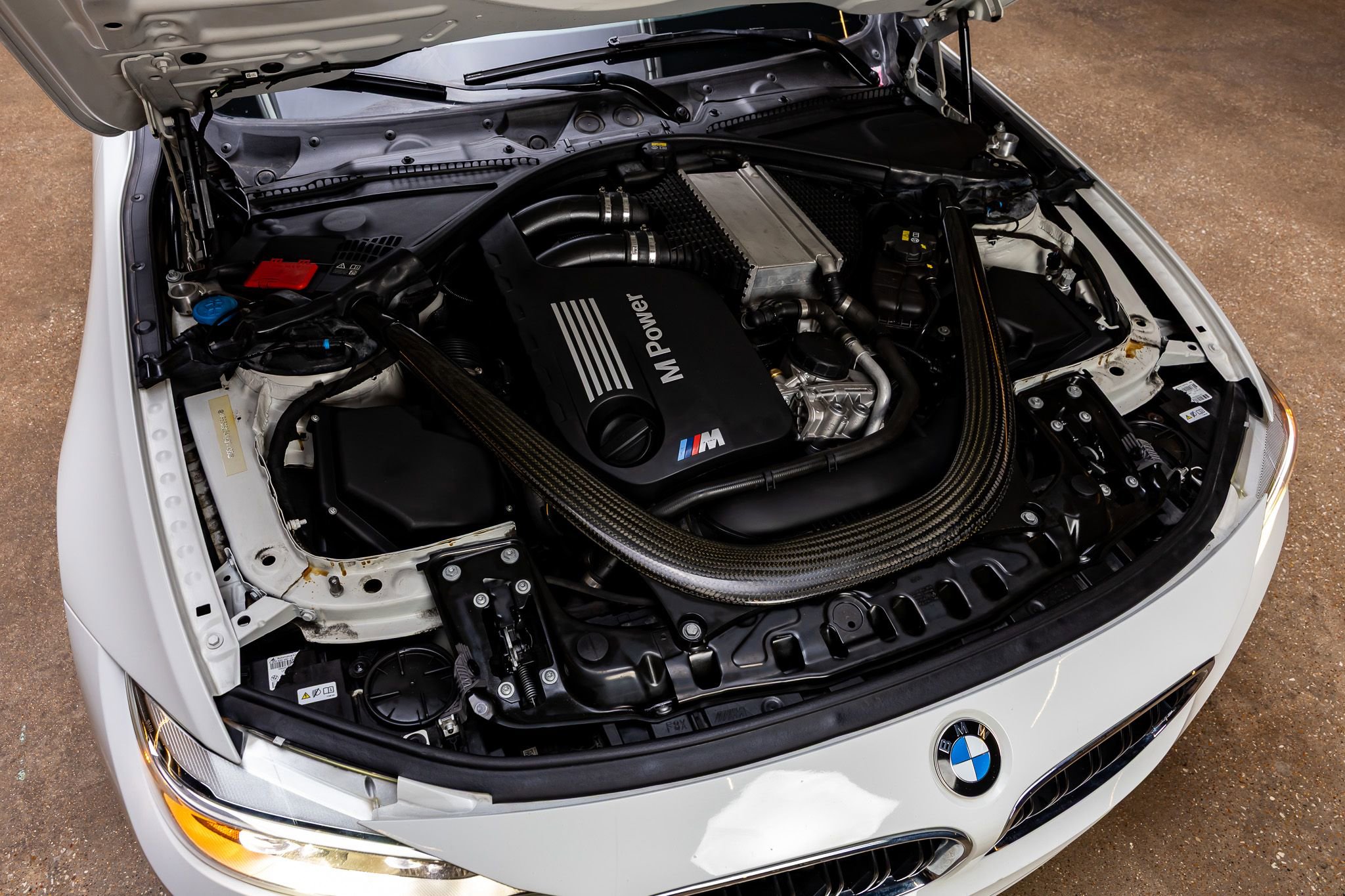Used 2017 BMW M4 Coupe RWD image 31