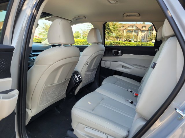 New 2026 Kia Sorento S FWD image 6