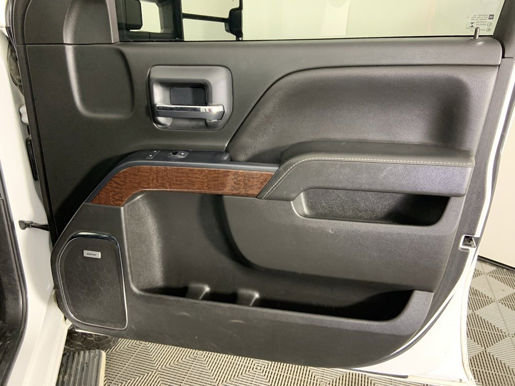 Used 2019 GMC Sierra 2500 SLT w/ Duramax Plus Package image 23