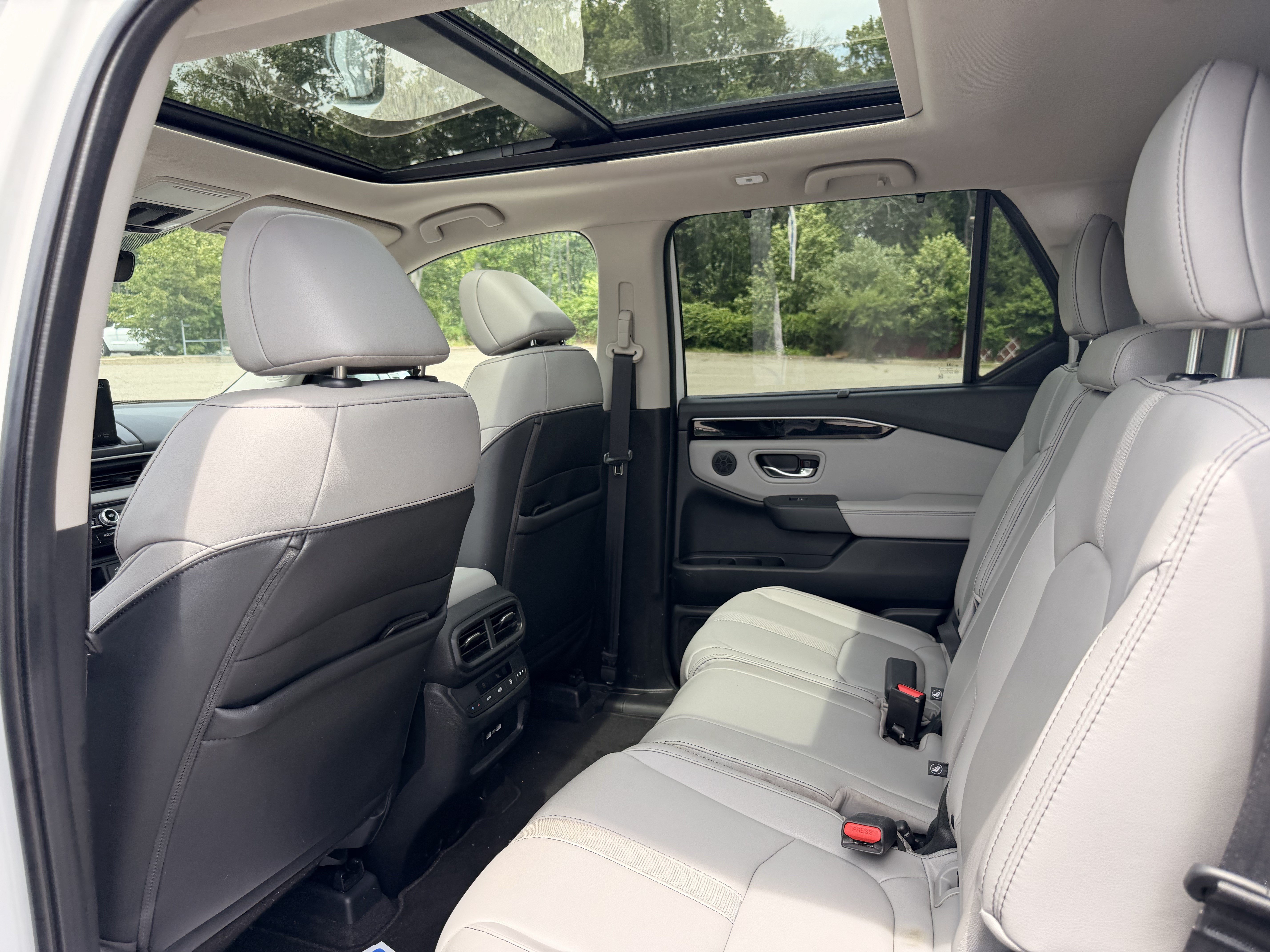 Certified 2023 Honda Pilot Touring image 25