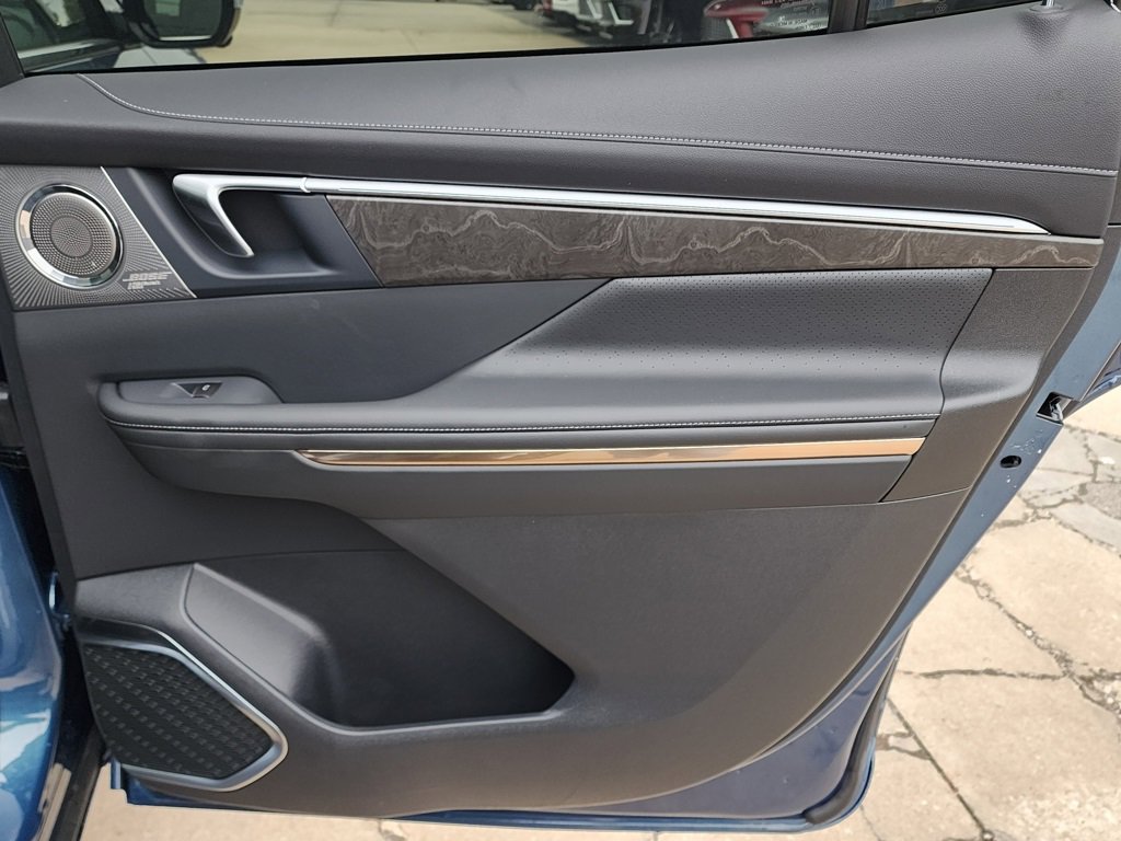 New 2026 Buick Enclave Avenir w/ Super Cruise Package image 42