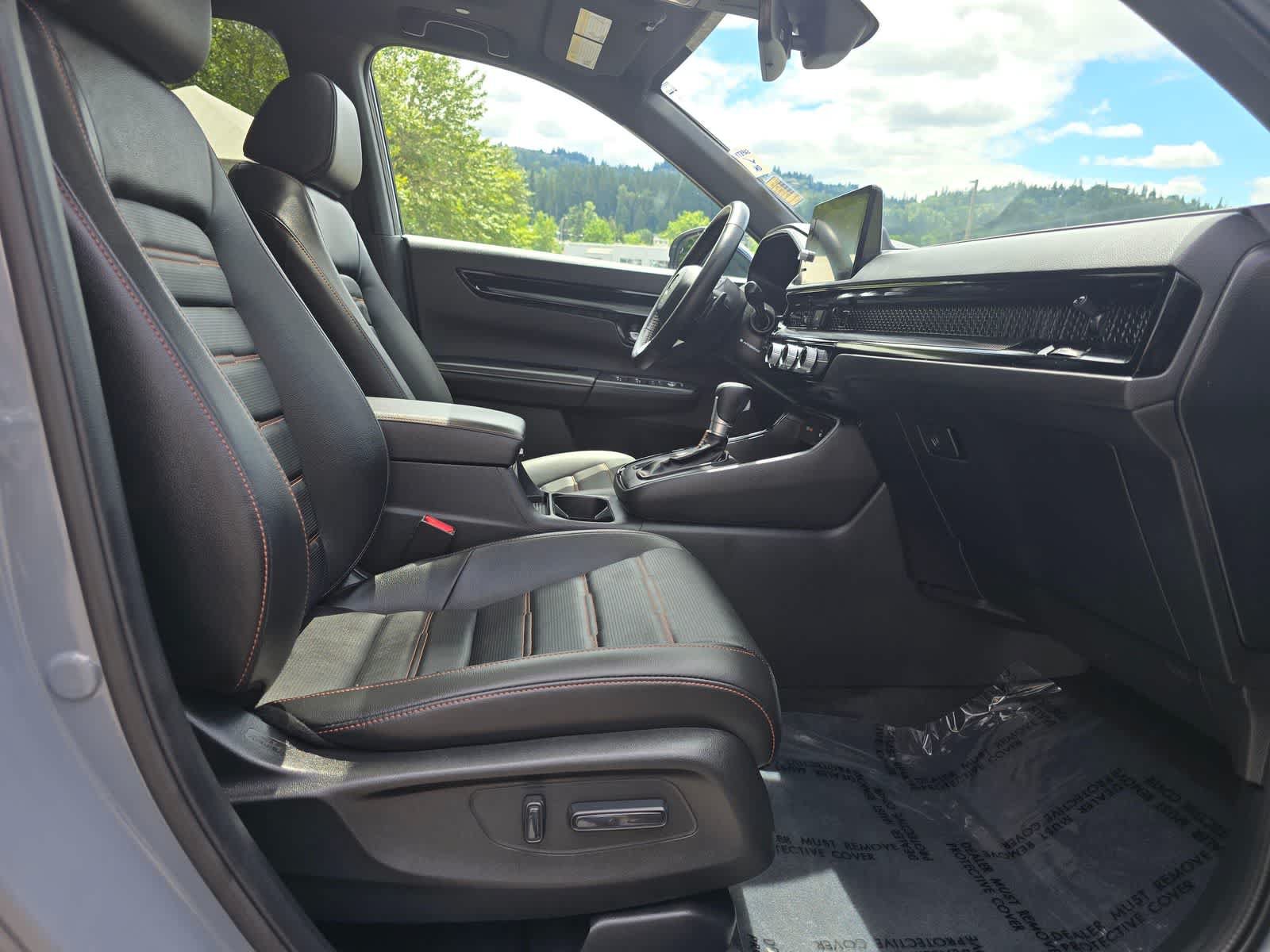 Used 2026 Honda CR-V Sport Touring image 29