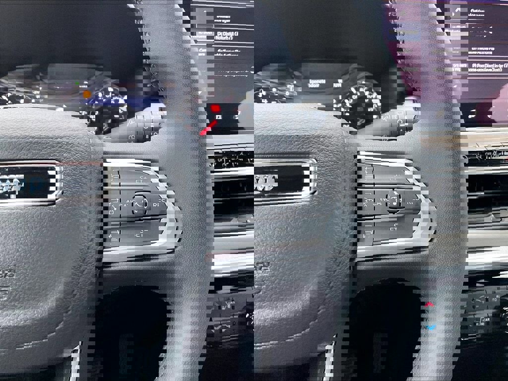 Used 2024 Jeep Compass Limited image 24