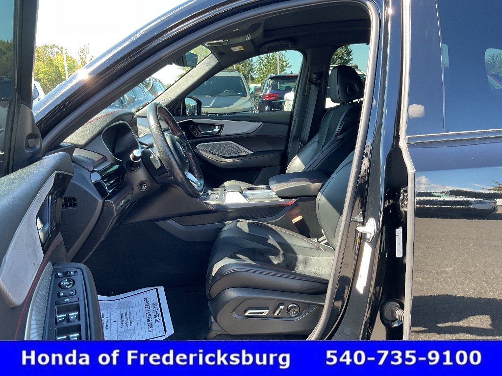 Used 2023 Acura MDX A-Spec AWD/4WD image 17
