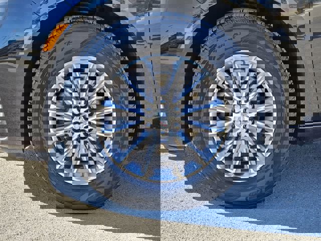 Used 2024 Buick Enclave Premium image 12