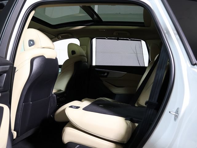 Certified 2023 Acura MDX SH-AWD w/ Technology Package image 15