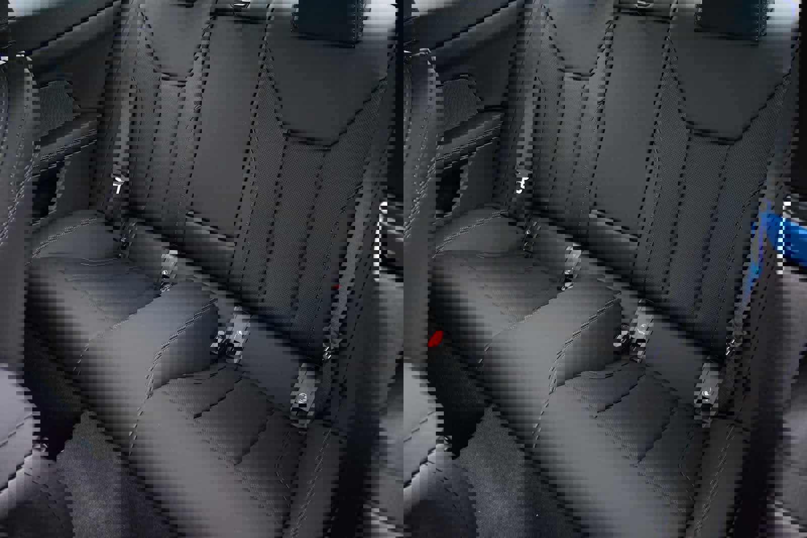 Used 2025 BMW 430i Coupe w/ M Sport Package image 8