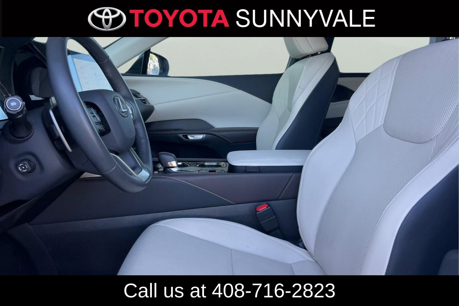 Used 2024 Lexus RX 350 FWD image 14