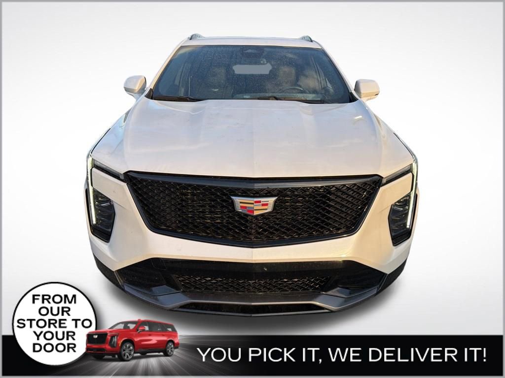 Used 2024 Cadillac XT4 Sport w/ Cold Weather Package image 3