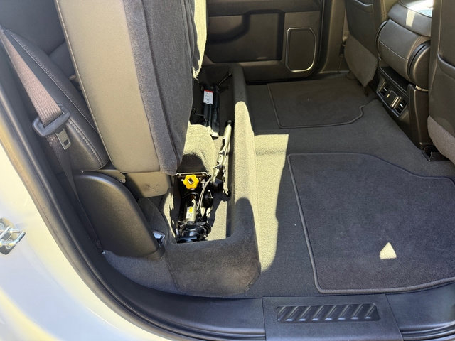 Used 2024 GMC Sierra 1500 SLT image 21