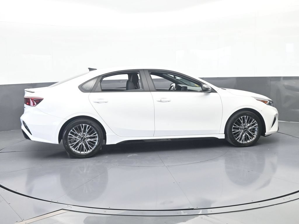 Used 2024 Kia Forte GT-Line FWD image 7
