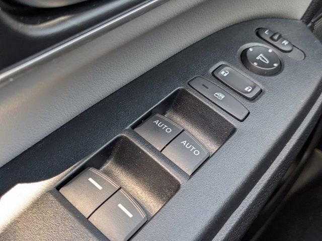 Used 2022 Honda CR-V EX-L image 24
