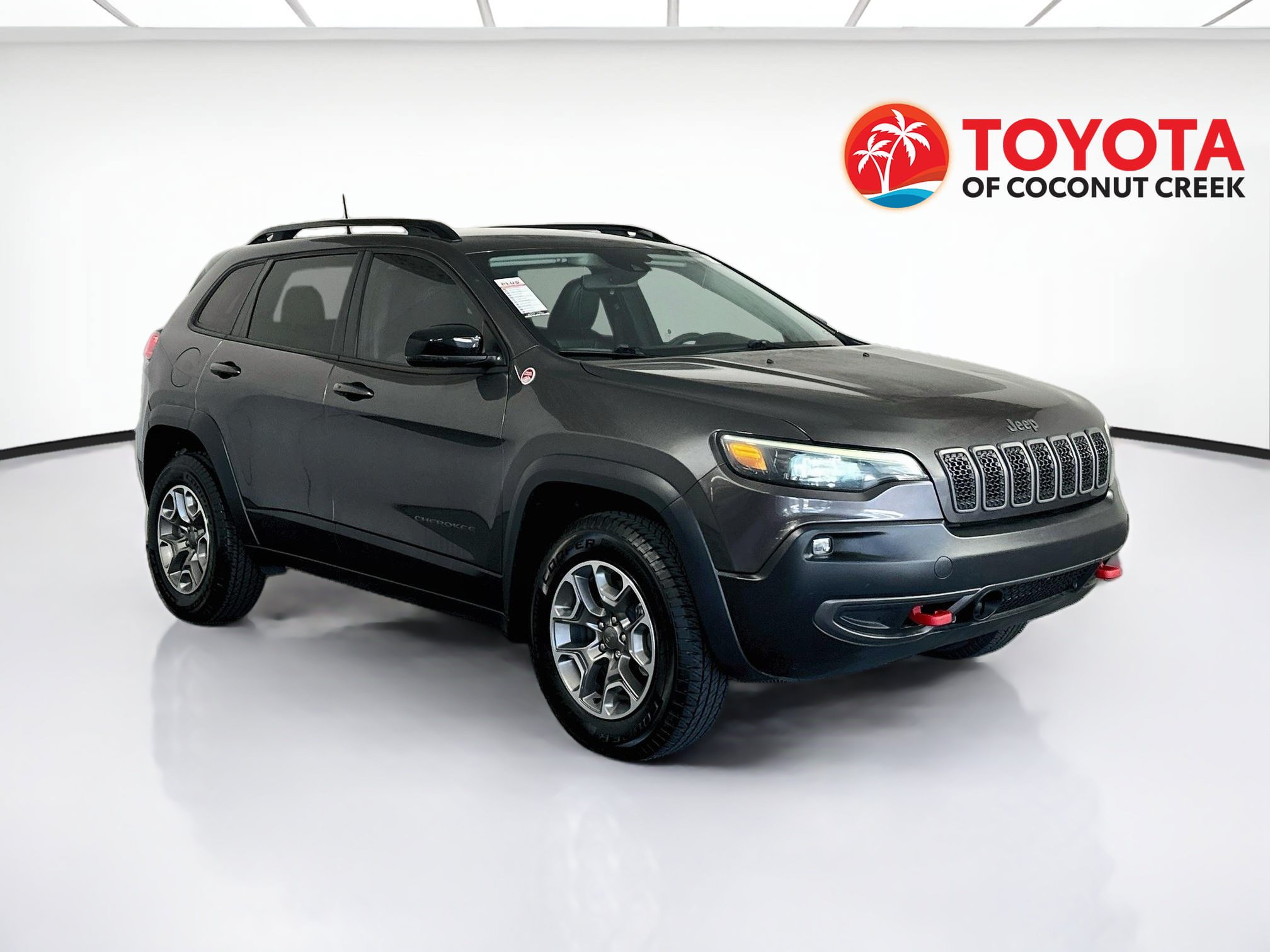 Used 2022 Jeep Cherokee Trailhawk AWD/4WD image 1