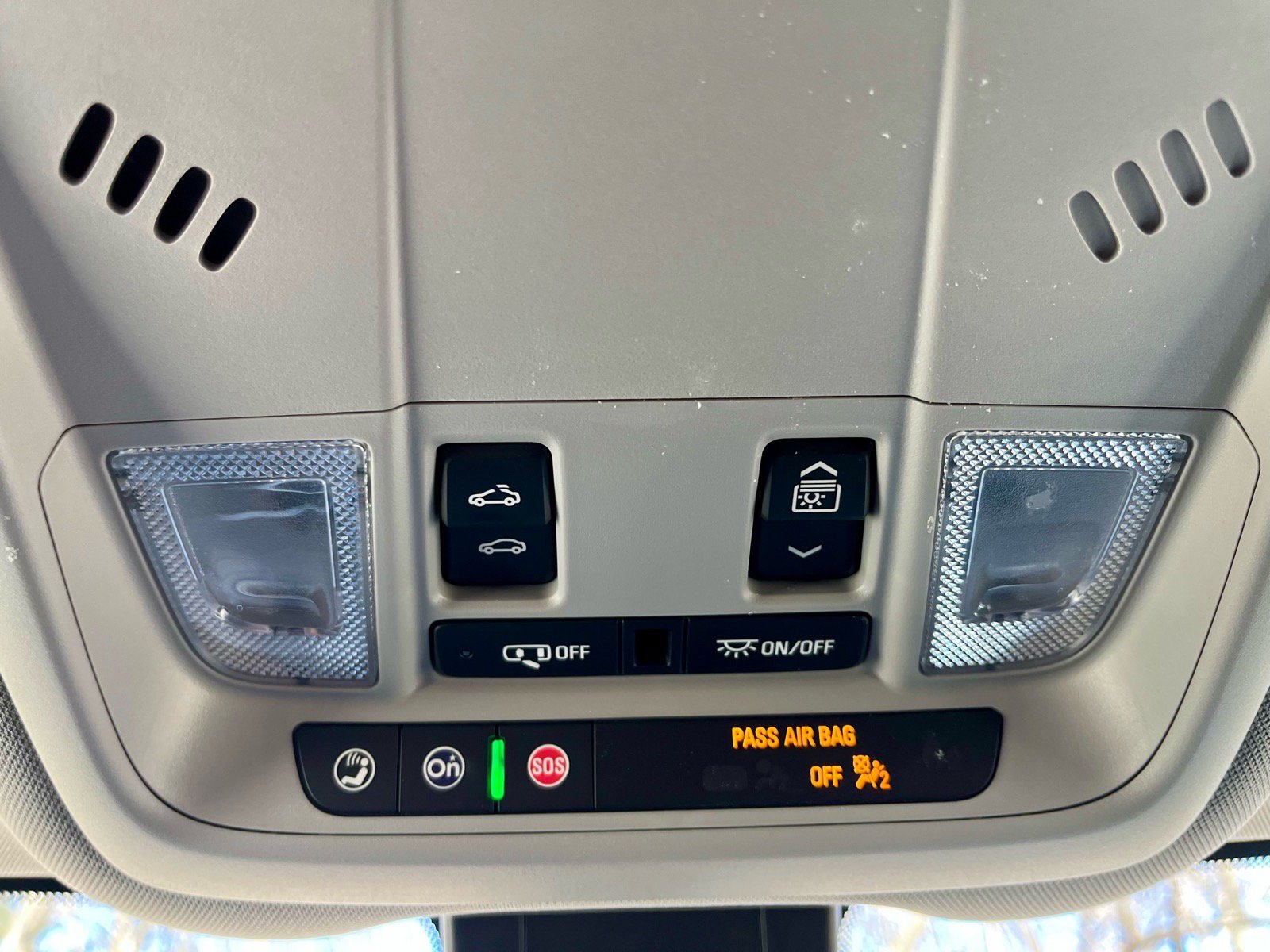Used 2024 Chevrolet Equinox LT w/ LPO, Floor Liner Package FWD image 26