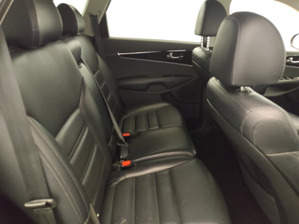Used 2019 Kia Sorento EX AWD/4WD image 19