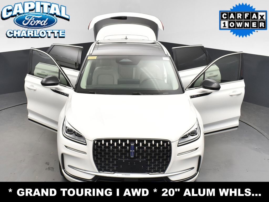 Used 2024 Lincoln Corsair Grand Touring w/ Rear Removable Package Tray image 37