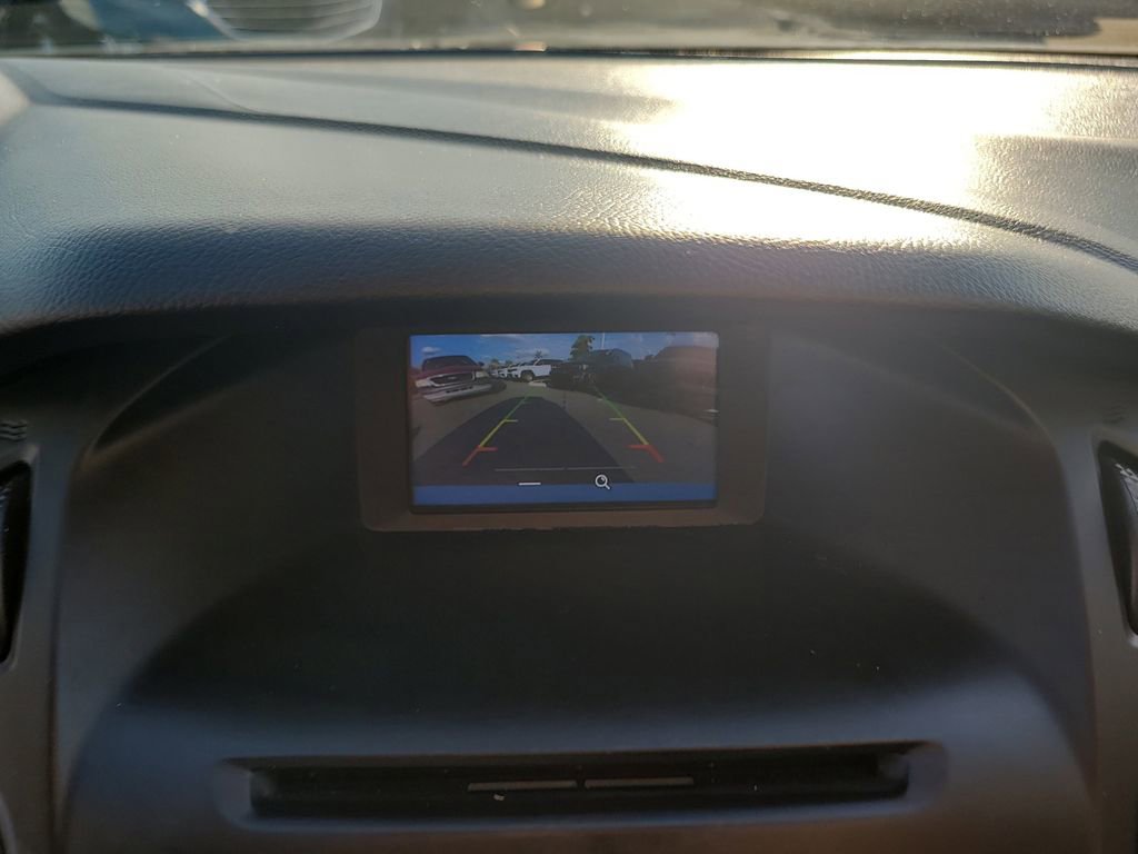 Used 2017 Ford Focus SE image 19