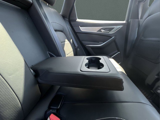 Used 2025 Jaguar F-PACE R-Dynamic S image 20