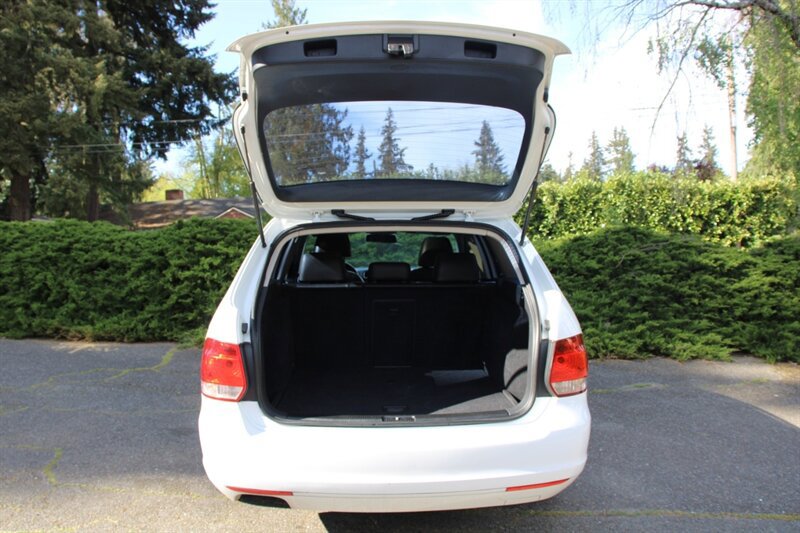 Used 2014 Volkswagen Jetta TDI FWD image 18
