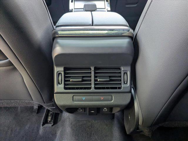 Certified 2024 Land Rover Range Rover Evoque Dynamic SE image 19