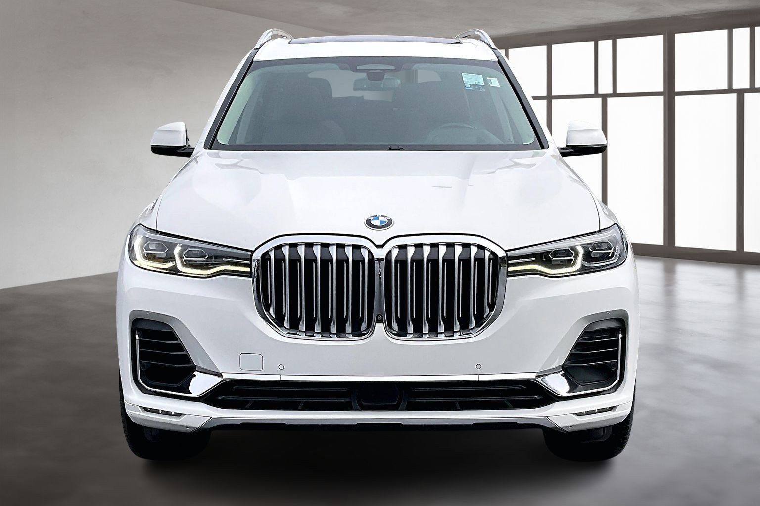 Used 2019 BMW X7 xDrive50i w/ Premium Package image 2