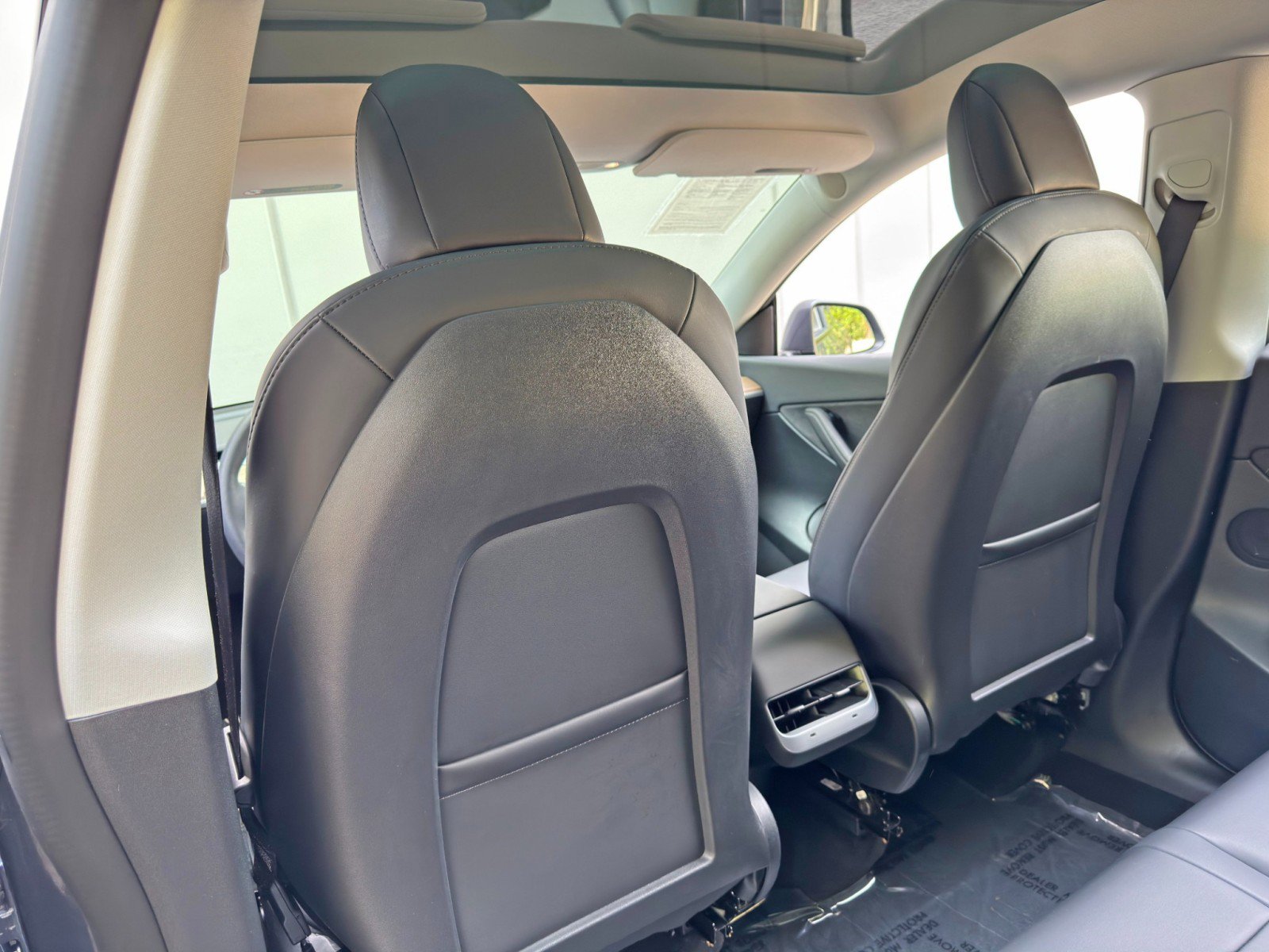 Used 2022 Tesla Model Y Performance image 35