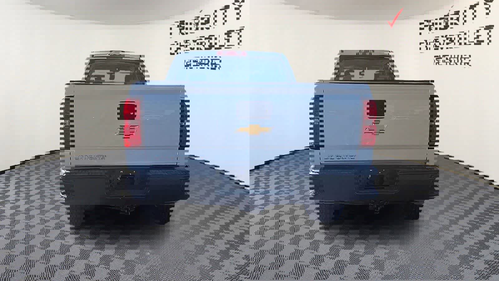 Used 2018 Chevrolet Silverado 1500 W/T w/ Trailering Package image 7