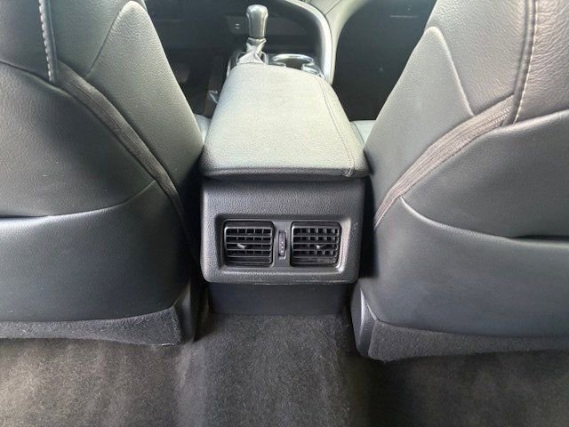 Used 2019 Toyota Camry XSE w/ Navigation Package image 19