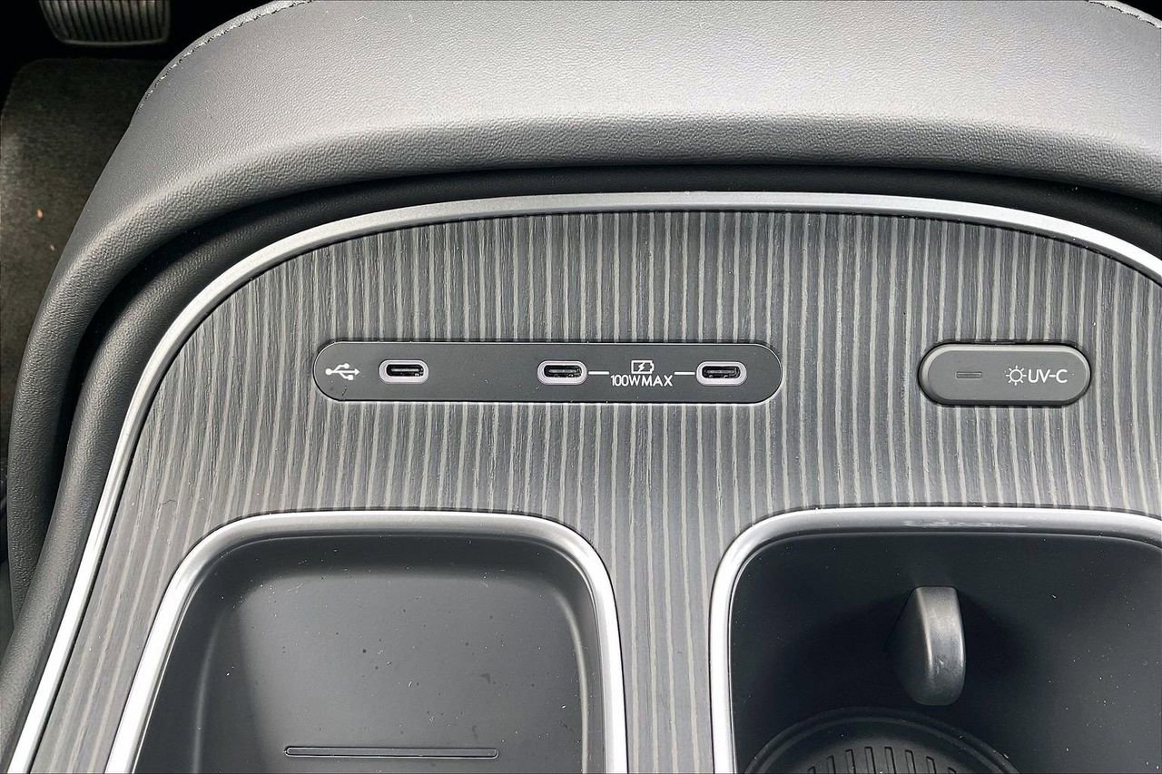 Used 2026 Hyundai Palisade Calligraphy image 19