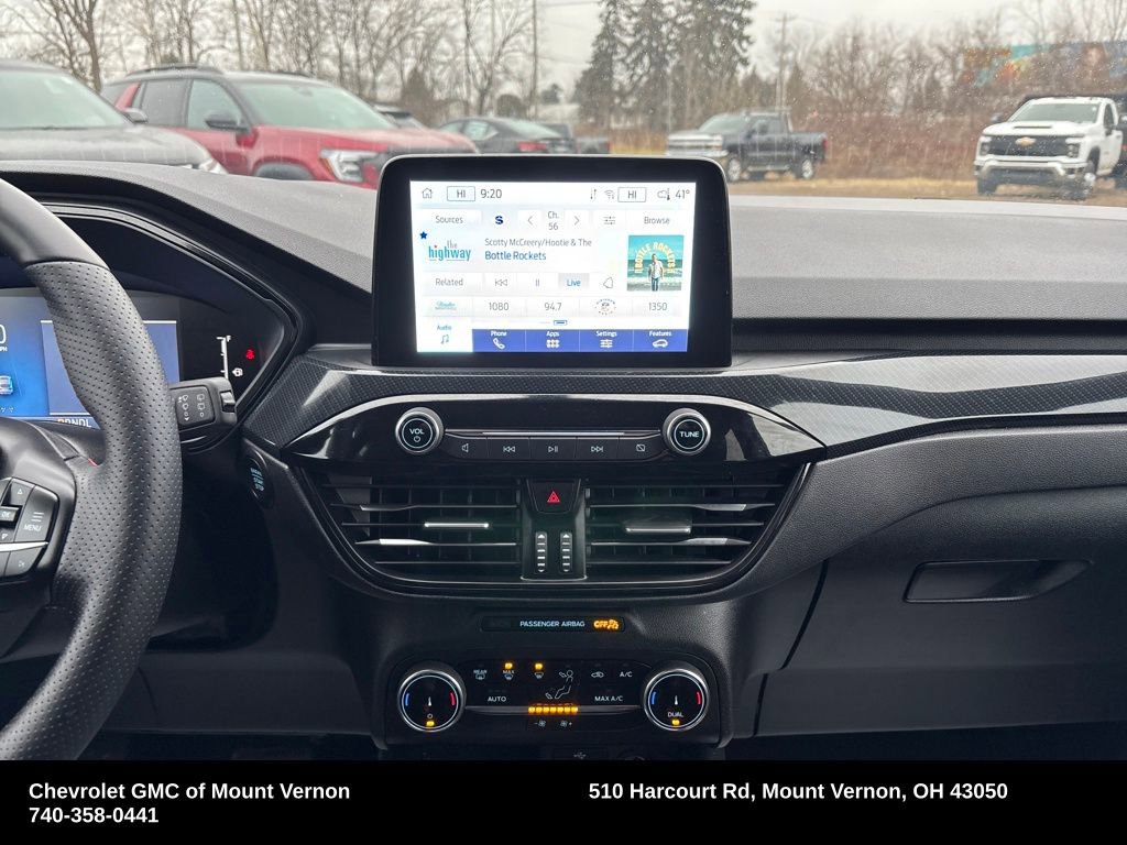 Used 2025 Ford Escape ST-Line image 16