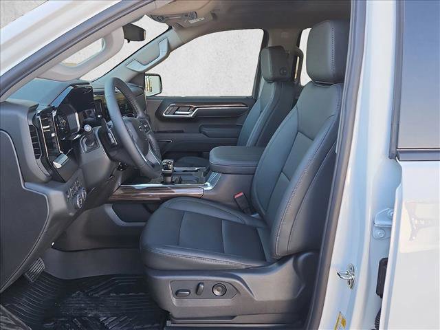 New 2026 Chevrolet Silverado 1500 LT Trail Boss w/ Convenience Package II image 4