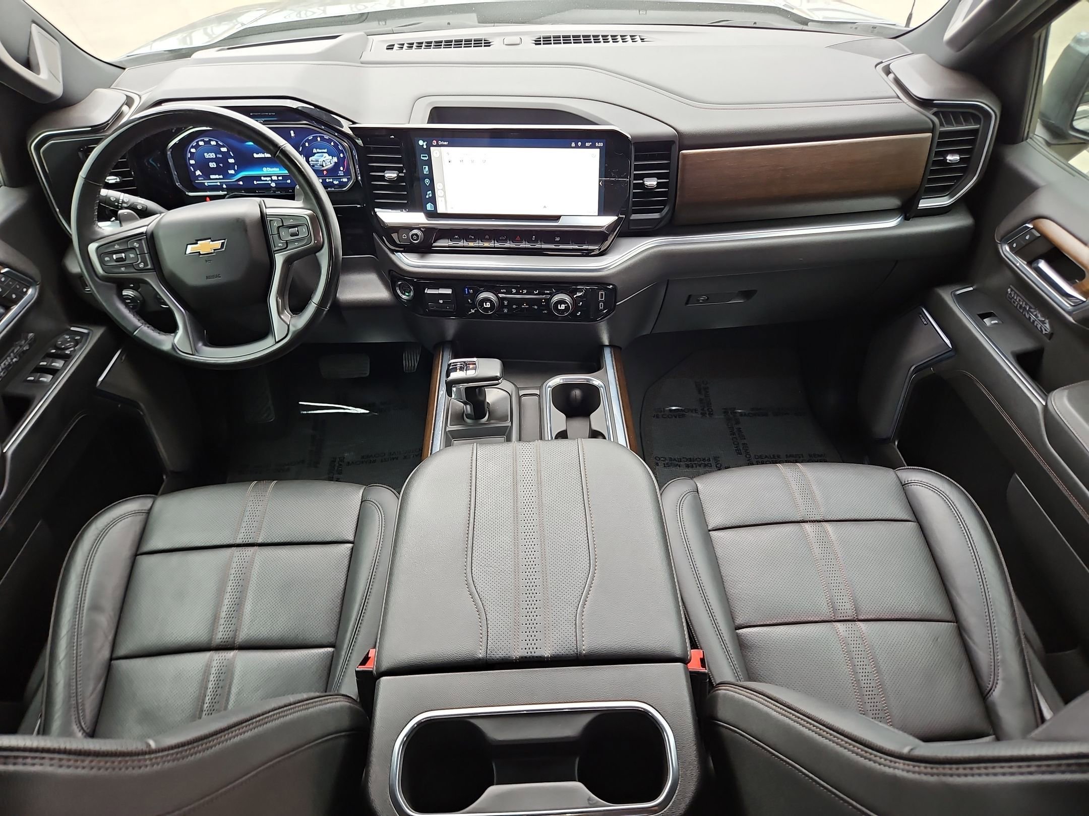 Certified 2024 Chevrolet Silverado 1500 High Country w/ Technology Package image 16