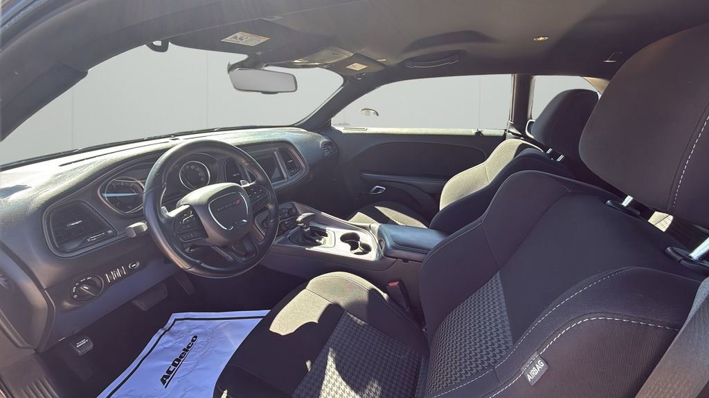 Used 2023 Dodge Challenger R/T image 31